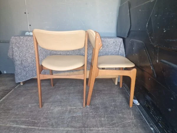 2 spisestole i massiv teaktræ af Erik buch model OD49