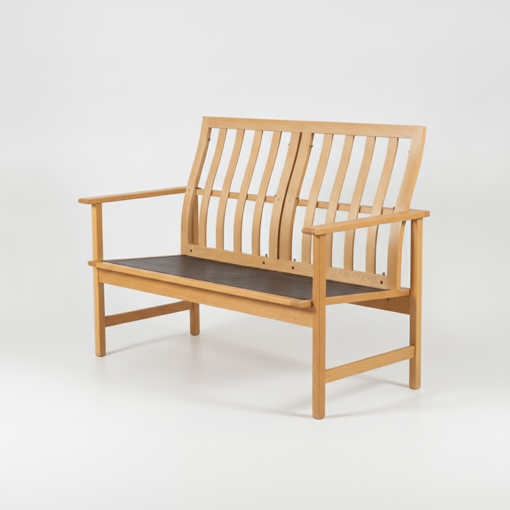 BØRGE MOGENSEN. Fredericia Stolefabrik. To-personers sofa af egetræ, model 2259.