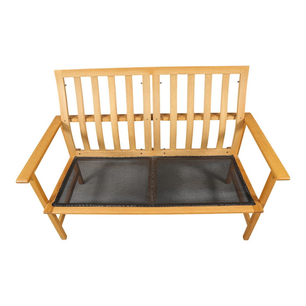 Børge Mogensen / Fredericia Stolefabrik BØRGE MOGENSEN. Fredericia Stolefabrik. To-personers sofa af egetræ, model 2259. — billede 5