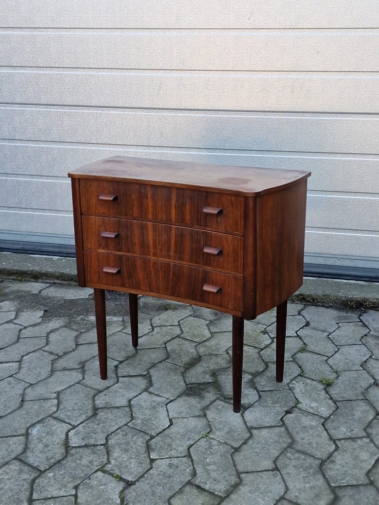 Sød lille retro kommode i palisander
