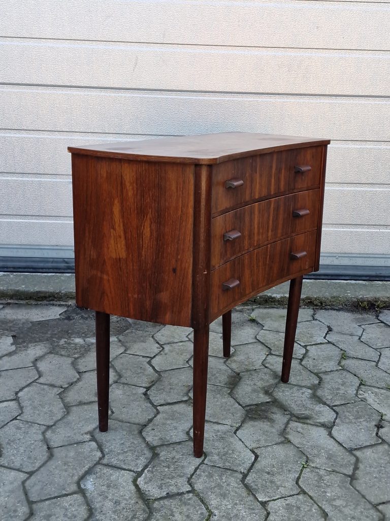 Sød lille retro kommode i palisander — billede 3