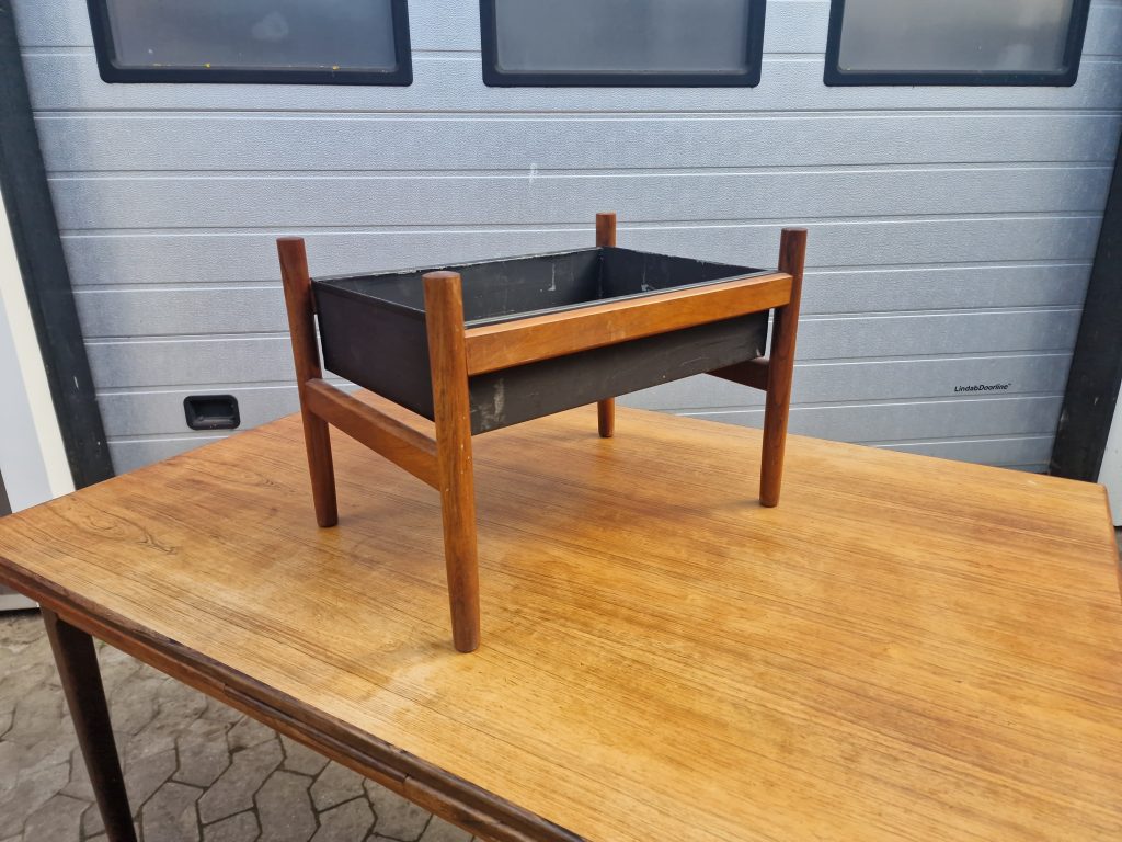 Én plantekasse af palisander — billede 2