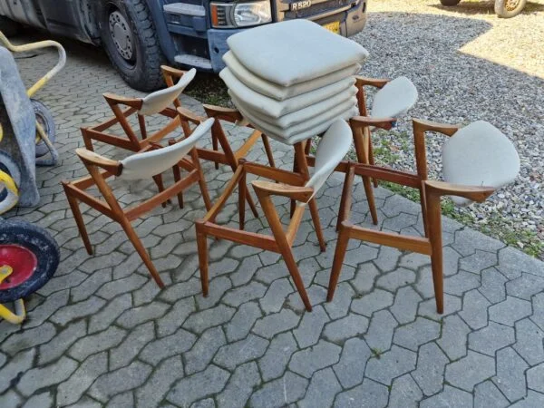 Kai Kristiansen model 42 6 stk spisestole, Kai Kristiansen model 42 i massiv teak til ompolstring og reparation — billede 10
