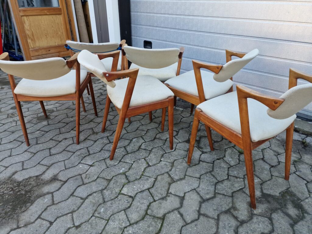 Kai Kristiansen model 42 6 stk spisestole, Kai Kristiansen model 42 i massiv teak til ompolstring og reparation