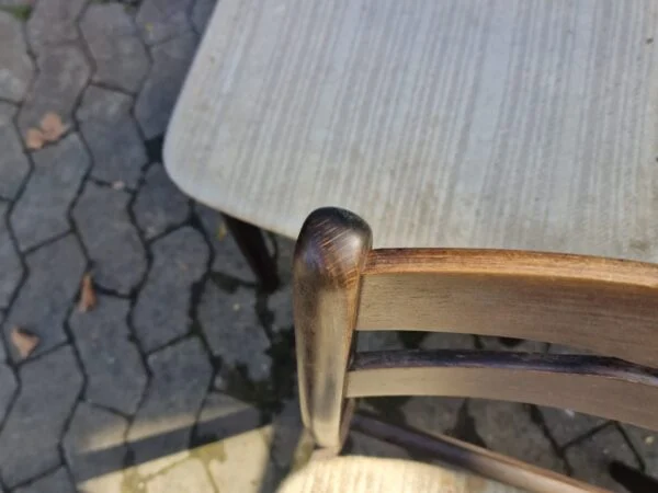 Fire spisestole i bejdset egetræ — billede 6