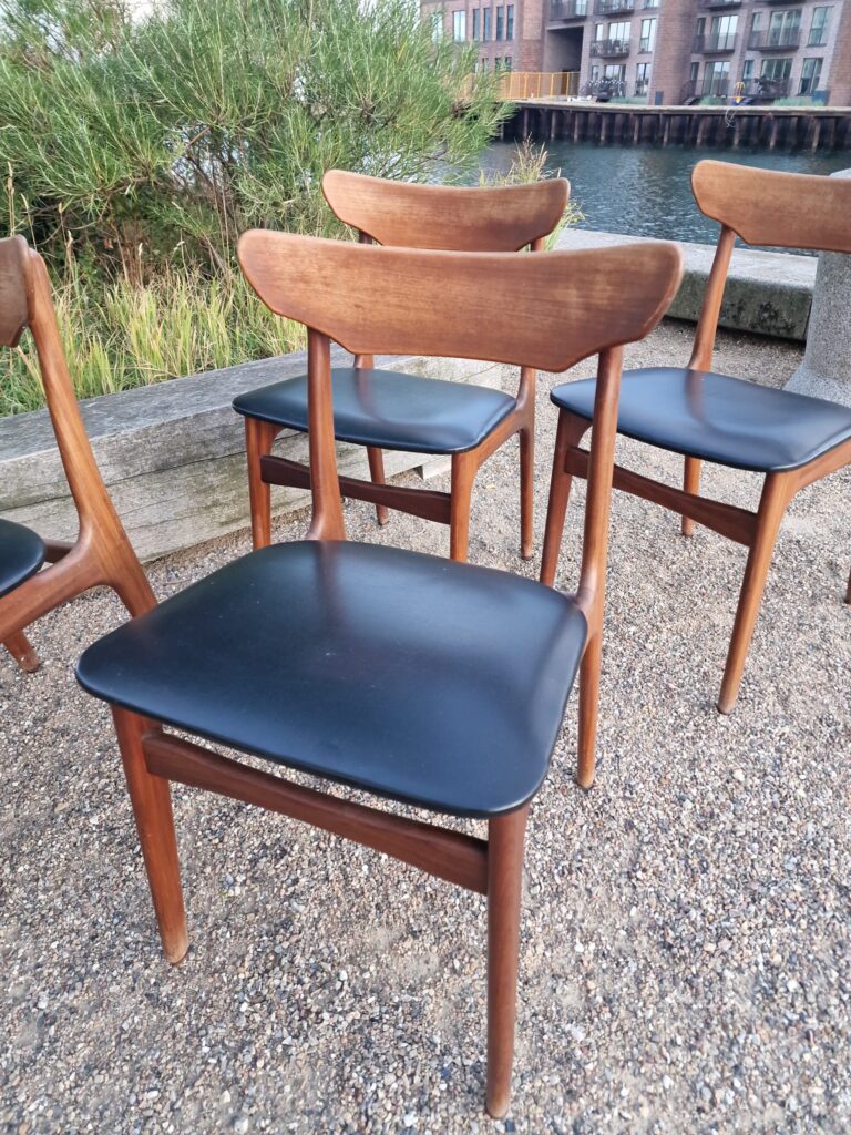 Elgaard & Schøning 4 spisebordsstole i teak, Elgaard og Schøning