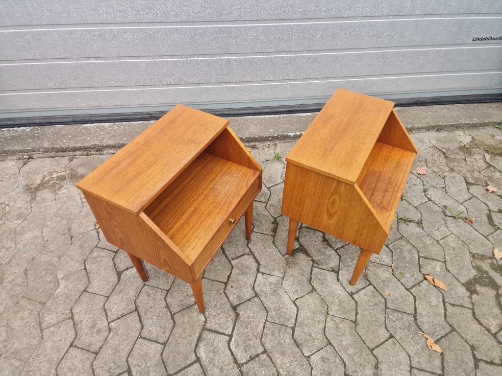 Et sæt natborde i teak — billede 5