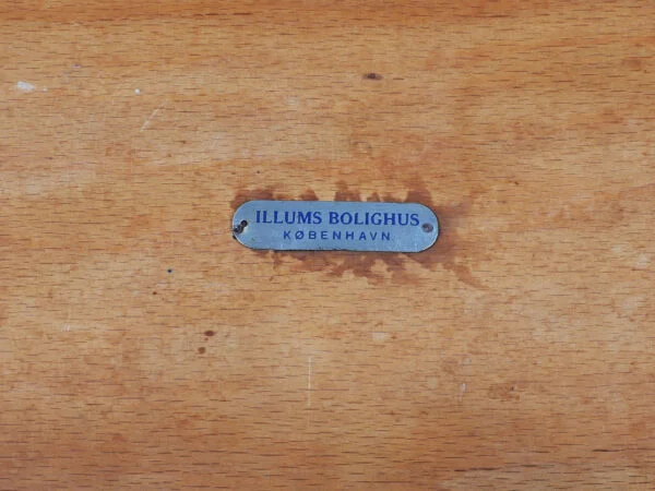 Illums bolighus Sofabord af teak og eg, ca. 1950. — billede 10