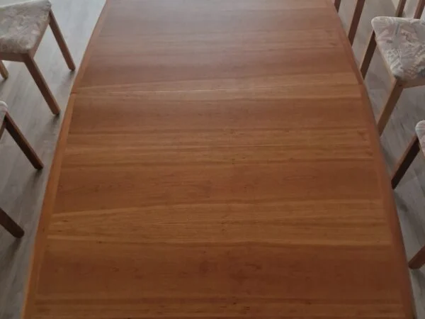 Spisebord bådformet kirsebær