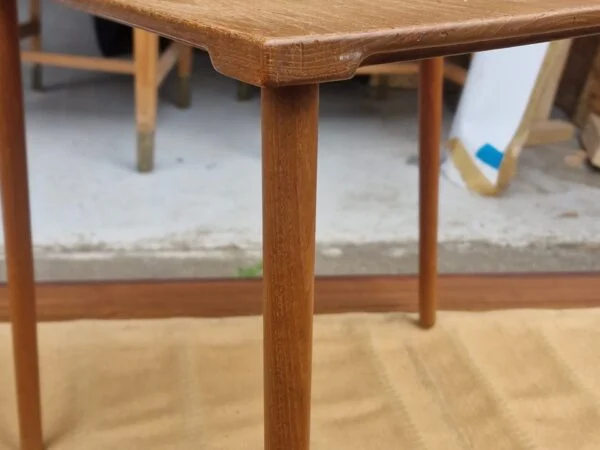 Sidebord, France og Søn