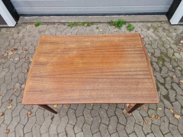 Spisebord m. hollandsk udtræk / spisebord (L: 113/200 cm)