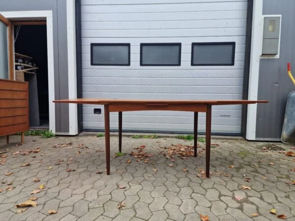 Spisebord m. hollandsk udtræk / spisebord (L: 113/200 cm) — billede 7
