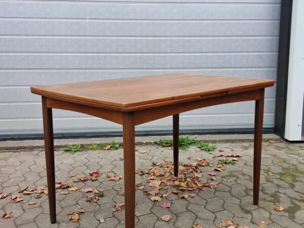 Spisebord m. hollandsk udtræk / spisebord (L: 113/200 cm)
