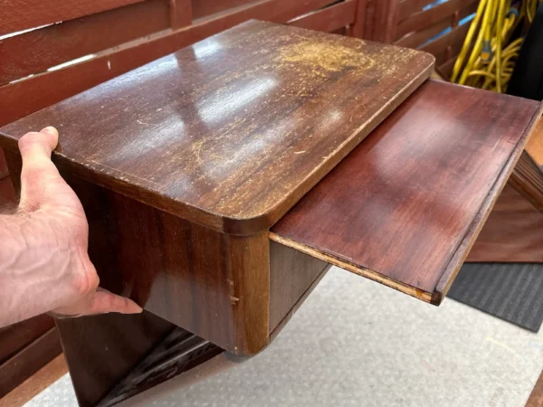 Vægophængte sengeborde i teak finér — billede 5