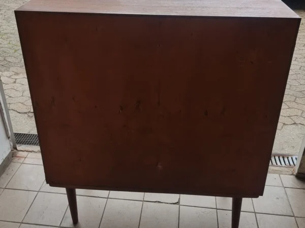 SKÆNK I TEAK FRA 60’ERNE, DANSK MØBEL DESIGN — billede 10