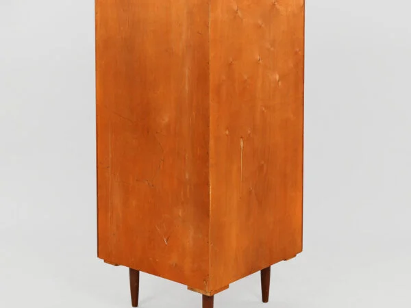 Hjørneskab af teak med jalousilåger, 1950-60’erne, Danmark.