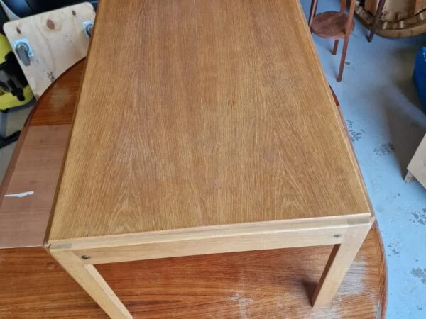 Illum Wikkelsøe Plexus sofabord 612 – egetræ
