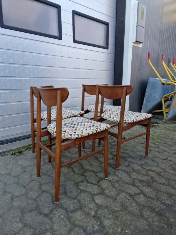 Teak stole