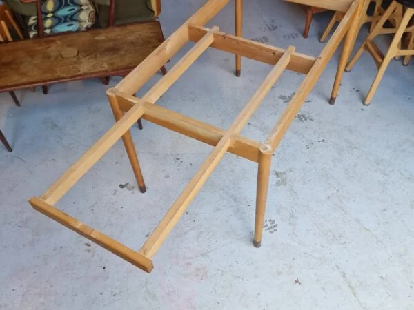 Spisebord i teak med forlænger-klap, Børge Mogensen