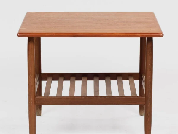 Sofabord af teak med underliggende hylde, dansk møbelproducent, Danmark, 1950/1960’erne.